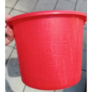 红色塑料桶 小红桶 约22mm宽*17mm高 无盖