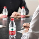 农夫山泉 饮用水饮用天然水380ml*24瓶 单位 箱