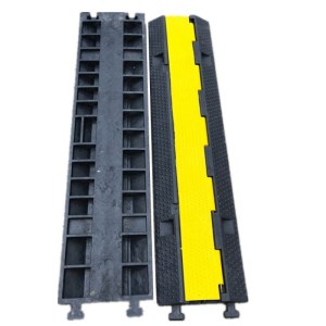 中一线槽 槽径50*70mm 减速带 PVC电线保护槽 1000*265mm 单位:个