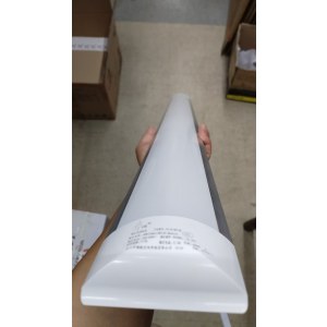 卡焰 防尘1.2米 一体支架灯管  40W 白光