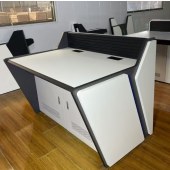 监控操作台 160*90*75cm 定制监控机房指挥控制台 白色【含显示器支架2个】（下单咨询）