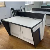 监控操作台 160*90*75cm 定制监控机房指挥控制台 白色【含显示器支架2个】（下单咨询）