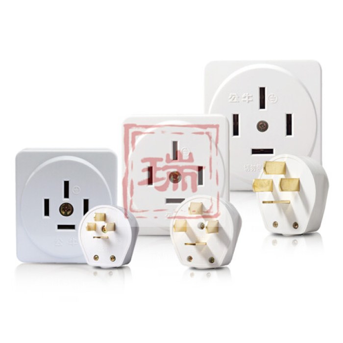 公牛插座32a插头380vz3 16a(3孔明装)